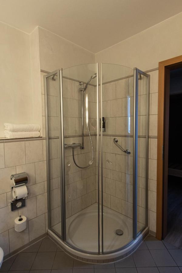 Central Hotel Wagenfeld Extérieur photo
